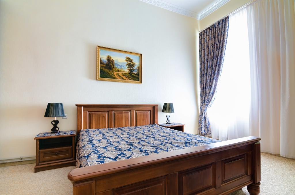 Apartamenty Kulisha 25 Lemberg Exterior foto