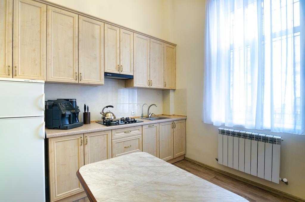 Apartamenty Kulisha 25 Lemberg Exterior foto